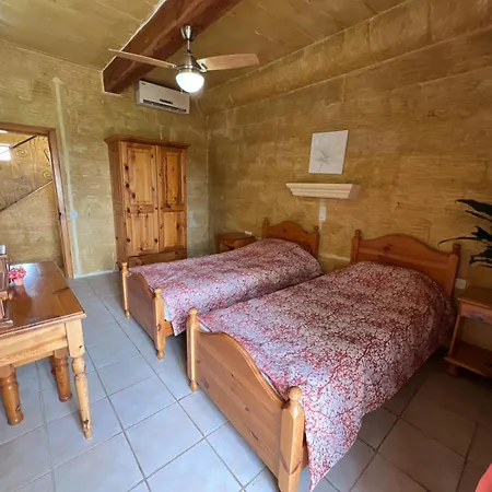 Islandlife With View Ta'pitra Holiday home Xaghra